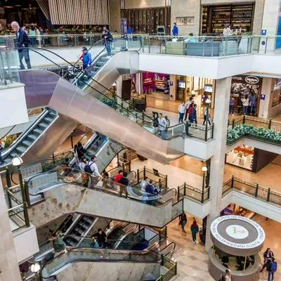 Foto de centro comercial Andino, en nota de que Pedro Gómez, creador de ese espacio y de Unicentro, se metió en negocio poco mencionado