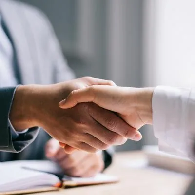 La plataforma Hoy Trabajas proyectó que, para el fin de año de 2023, habrá más de 100.000 ofertas de empleo para jóvenes entre 18 y 26 años. 
