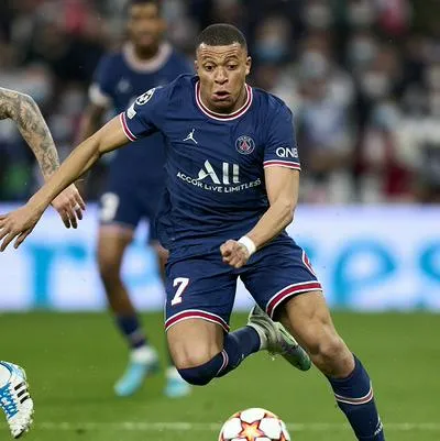 Al parecer, Real Madrid tendría el bombazo del mercado de fichajes, pues habría llegado a un acuerdo con el PSG para fichar al crack Kylian Mbappé.