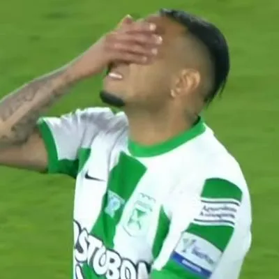 Jarlan Barrera lamenta fallar penalti con Atlético Nacional, en final perdida contra Millonarios en Liga Betplay