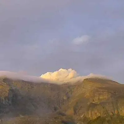 Conozca las últimas noticias sobre el volcán Nevado del Ruiz, que sigue latente una posible erupción, pero que empezó a mostrar signos de estabilidad.