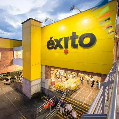 Supermercado Éxito, que sería vendido por el Grupo Casino para sanear deudas.