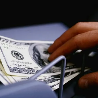 Así quedó el precio del dólar en Colombia hoy, 27 de junio de 2023: en una intensa jornada, logró repuntar y retomar terreno que perdió durante el día.