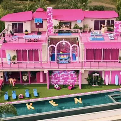 Así es la lujosa e increíble casa de Barbie en Malibú para alquilar y vacacionar en ella: esto es lo que cobraron por una noche en 2019.