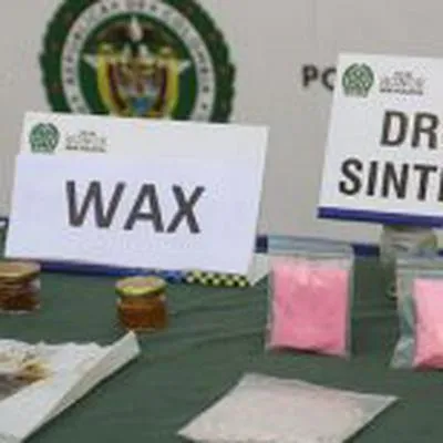 La Policía de Cali informó sobre el allanamiento a un laboratorio de drogas en el centro de la ciudad y la captura de alias 'Sintético'.