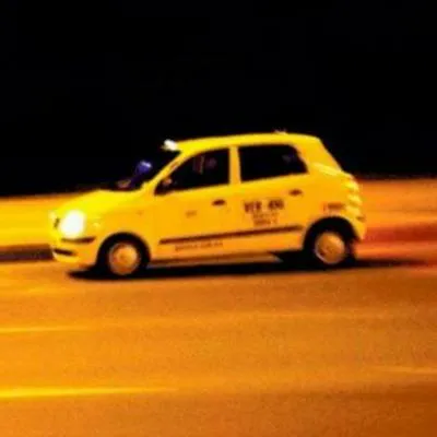 Engativá: Supuesto policía hirió e intentó robar a un pasajero en un taxi
