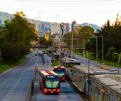 Transmilenio. En relación con cierre de calzada.