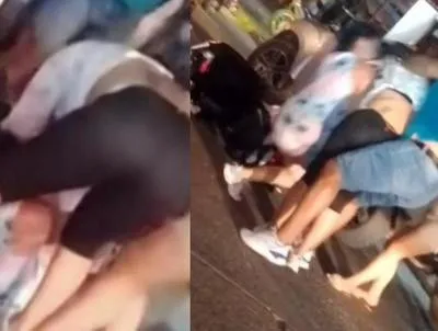 Capturas de video de mujeres peleando en Santander.