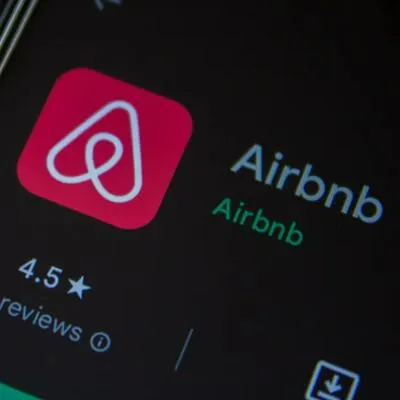 Propietarios de inmuebles en Airbnb confirmó que tienen un gran problema con la caída de las reservas en el último mes. 