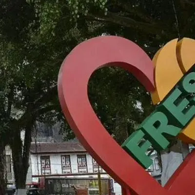 Una familia en Fresno, Tolima, vive una doble tragedia luego de que un hombre asesinara a su hermano y fuera capturado. Acá, los detalles.