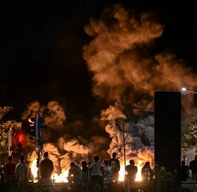 Más de 600 detenidos y 249 policías heridos en Francia, por disturbios