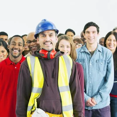 Qué empresas en Colombia deberán reducir la jornada laboral desde el 15 de julio.