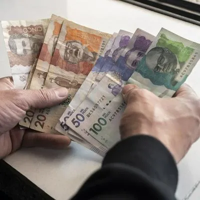 Banco de la República anunció que tasas de interés para tarjetas de crédito en Colombia fueron congeladas.