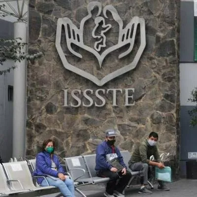 ISSSTE lanza vacantes de empleo para médicos especialistas en México