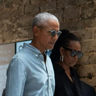 El expresidente estadounidense Barack Obama, cerca de cuya casa hallaron a un hombre fuertemente armado.