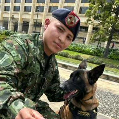 Cristian David Lara, guía del perro Wilson, dijo que no parará de buscarlo hasta que lo encuentren en la selva del Guaviare.