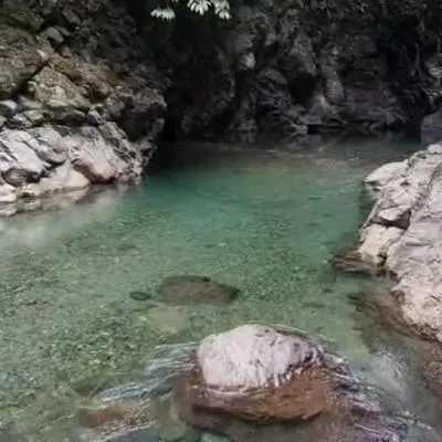 Antioquia: río Bedó, Mutatá. se llevó 11 turistas y mujer murió por creciente 