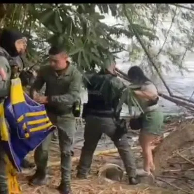 Turistas bogotanos se salvaron de milagro después de caer al río Magdalena en Neiva. Todos fueron llevados a clínicas. 