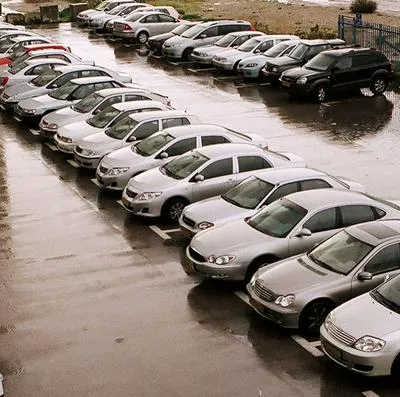 La marca italiana Fiat detendrá la producción de los carros de color gris y se enfocará en 21 colores diferentes que sean más llamativos
