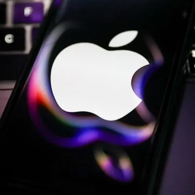 Apple tiene un sección que muy pocos conocen en la que tratan celulares y los reacondicionan de tal forma que quedan como nuevos pero más baratos.