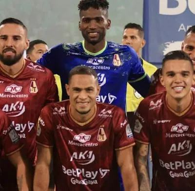 Independiente Medellín quiere fichar a un exjugador de Santa Fe y Tolima para reforzar delantera. El delantero estaba jugando en el fútbol de Arabia.