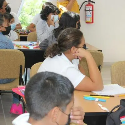 Se anuncia que en el estado de Chihuahua se adelantarán las vacaciones a maestros por olas de calor
