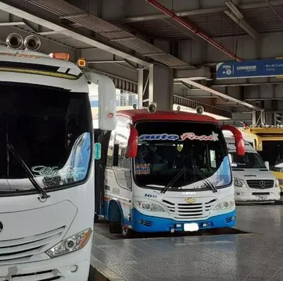 Buses intermunicipales en Bogotá son robados casi todos los días. Los viajes se convirtieron en un martirio para los pasajeros. 