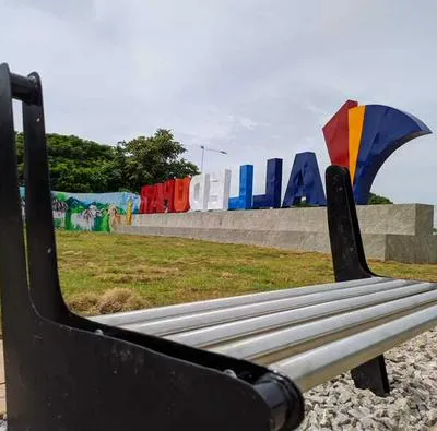 En Valledupar se robaron el espaldar de los bancos en Parque Pepe Castro, inaugurado hace una semana.