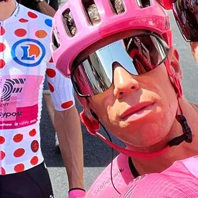 Rigoberto Urán, que hizo desplante en el Tour de Francia 2023, antes de la etapa 7