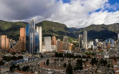Foto panorámica de Bogotá. En relación con los planes para hoy.