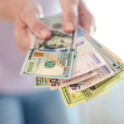 Billete de un dólar vale hasta 125 millones de pesos por característica singular