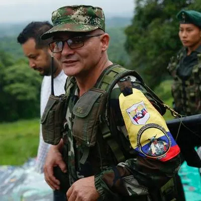 Gobierno y disidencias de Iván Mordisco (Farc) reanudan diálogos de paz