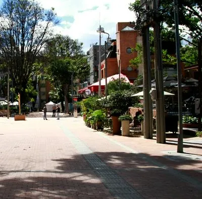 Zona T de Bogotá tiene los centros comerciales Andino, El Retiro y otros muy importantes de la ciudad.
