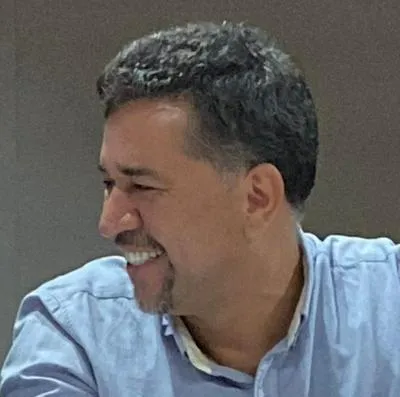 León Fredy Muñoz, embajador de Colombia en Nicaragua, participó en marcha sandinista de Daniel Ortega. Contó por qué lo hizo.