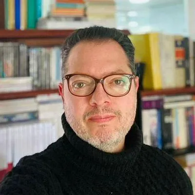 Juan David Correa , director de editorial Planeta, renunció por censura a libro 'La cosa nostra', de Laura Arrieta, en la que hablaría sobre los Char.