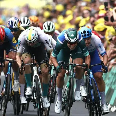 Victoria de Philipsen en la etapa 11 del Tour de Francia 2023. Así ganó.