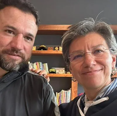 Claudia López, alcaldesa de Bogotá, habló con el conductor de SITP que fue apuñalado porque se negó a llevar a una pareja para evitar el sobrecupo.