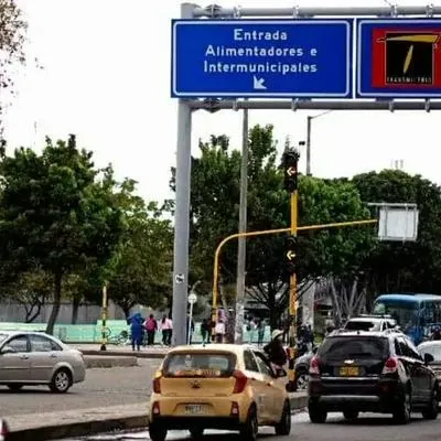 Colombianos quieren comprar carro a pesar de alza en precio de la gasolina