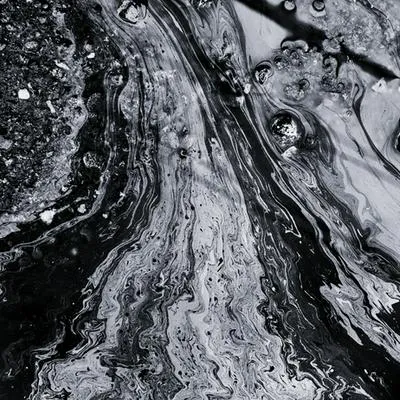 ¿Qué significa soñar con aguas negras y turbias? ChatGPT responde