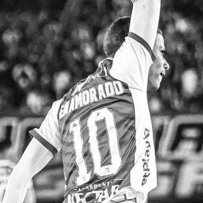 José Enamorado se despidió de Independiente Santa Fe con emotivo mensaje. Vea qué escribió el extremo que heredó la 10 de Omar Pérez.