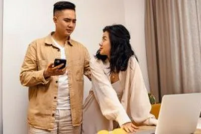 Pareja. En relación con infidelidades.