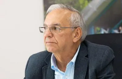  Ricardo Bonilla, ministro de Hacienda. En relación con declaraciones de camioneros.