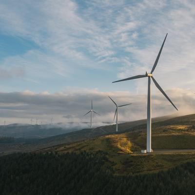 Colombia, Chile, España y Francia, entre otros, firmaron un documento donde solicitan a otros países el cumplimiento del Acuerdo de París y se sustituya el combustible fósil por energías limpias.
