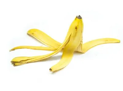 Usos de la cáscara de banano, no la desperdicie