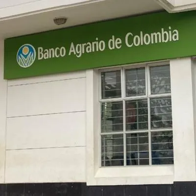 El Banco Agrario anunció cambio con horario extendido debido a filas para cobrar Renta Ciudadana, subsidio que da el Gobierno de Gustavo Petro en Colombia.