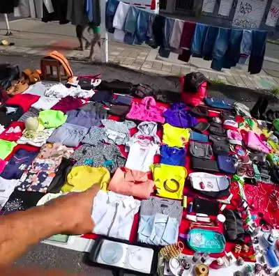 Mercado de las pulgas de carreteros en Bogotá