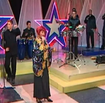 Revivieron la presentación de Celia Cruz en el Show de las Estrellas, de Jorge Barón, en conmemoración de los 20 años de su fallecimiento a causa de un cáncer.