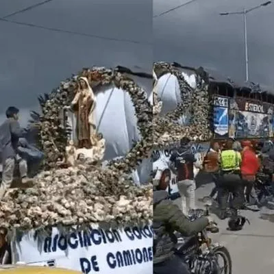 Hombre se salvó de una golpiza después de querer dañar una estatua durante la caravana de la celebración de la Virgen del Carmen.