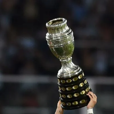 La Conmebol, ente rector del fútbol sudamericano, reveló este lunes 17 de julio la imagen y logotipo para la Copa Amérida de Estados Unidos 2024.