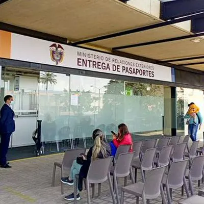 La Cancillería y el Ministerio de Relaciones Exteriores solicitaron a la Fiscalía investigar millonario contrato de licitación de pasaportes.